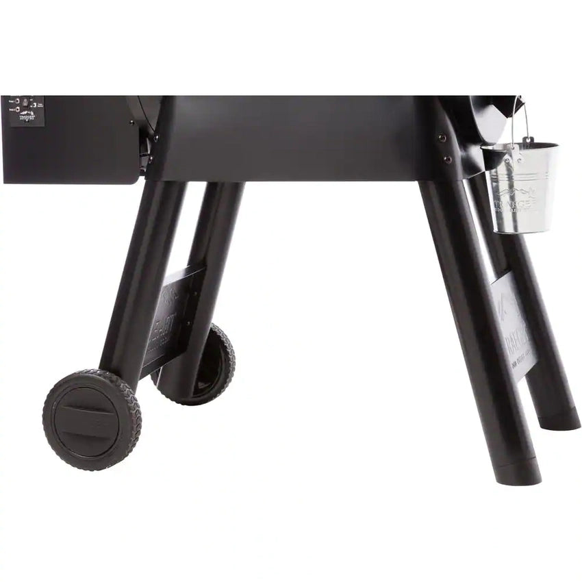 Pro Series 34 Pellet Grill in Bronze